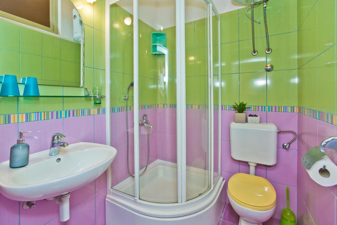 Апартаменты Apartman Toma Хвар Экстерьер фото